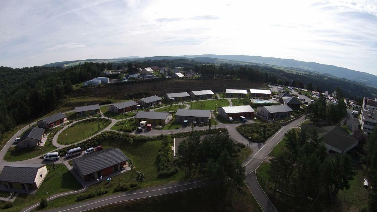 Hotel Les Hauts Du Gevaudan Montrodat Exteriér fotografie