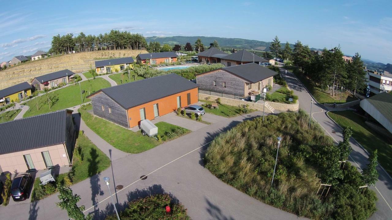 Hotel Les Hauts Du Gevaudan Montrodat Exteriér fotografie